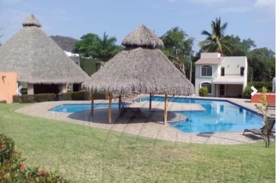 #1790 - Casa para Venta en Manzanillo - CL