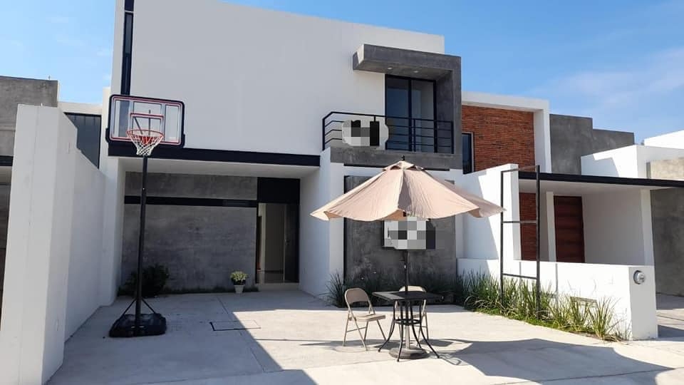 #2112 - Casa para Venta en Colima - CL