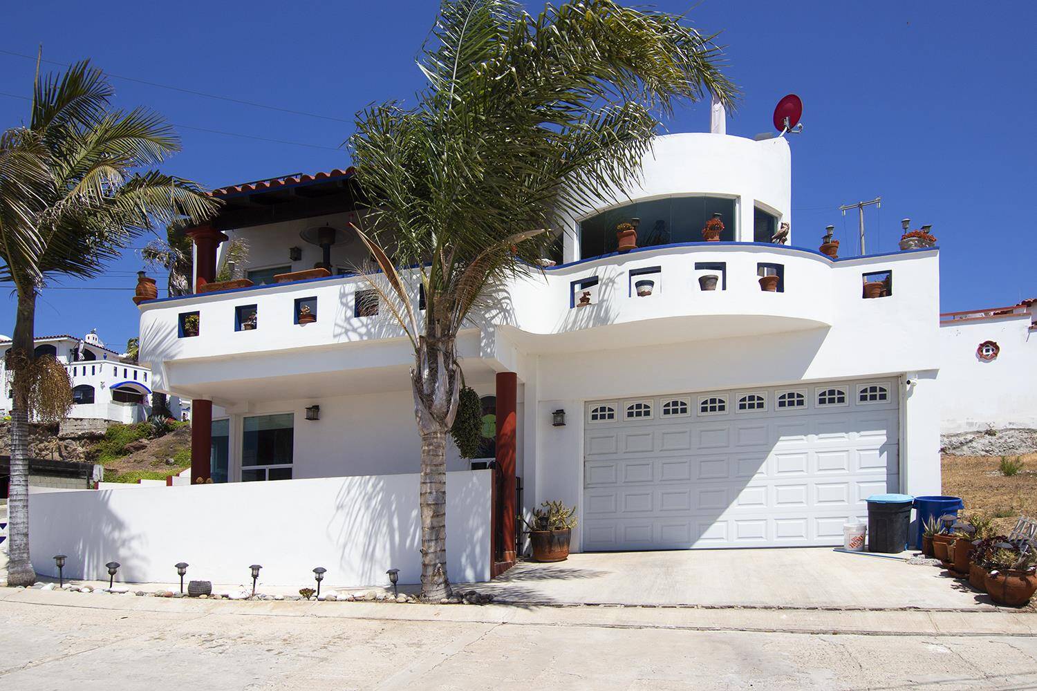 #3682 - Casa para Venta en Playas de Rosarito - BC