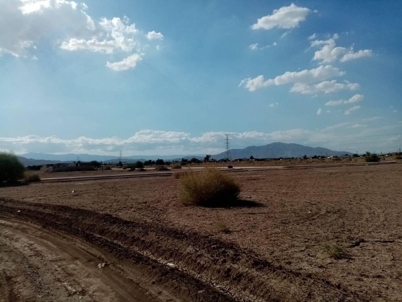 #4313 - Área para Venta en Mexicali - BC