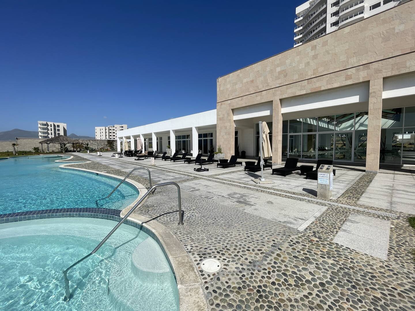 #5388 - Departamento para Venta en Playas de Rosarito - BC