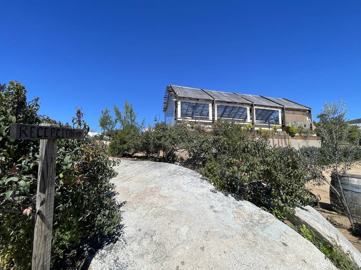 #5459 - Hotel para Venta en Ensenada - BC