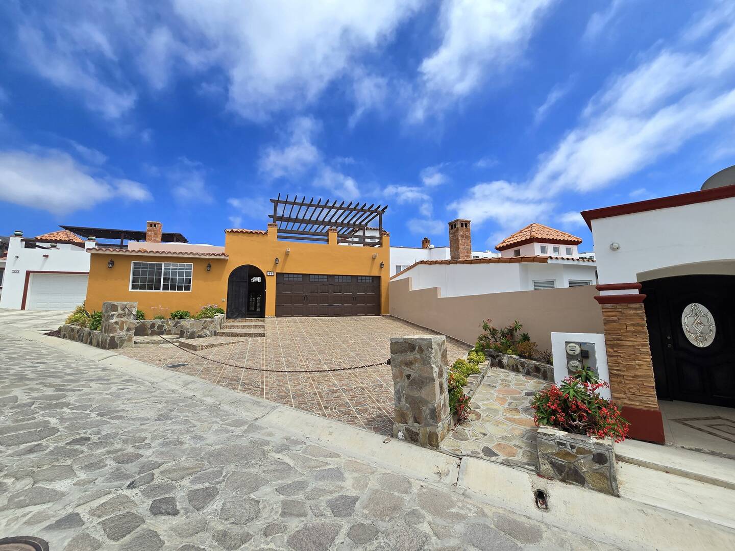 #5497 - Casa para Venta en Playas de Rosarito - BC