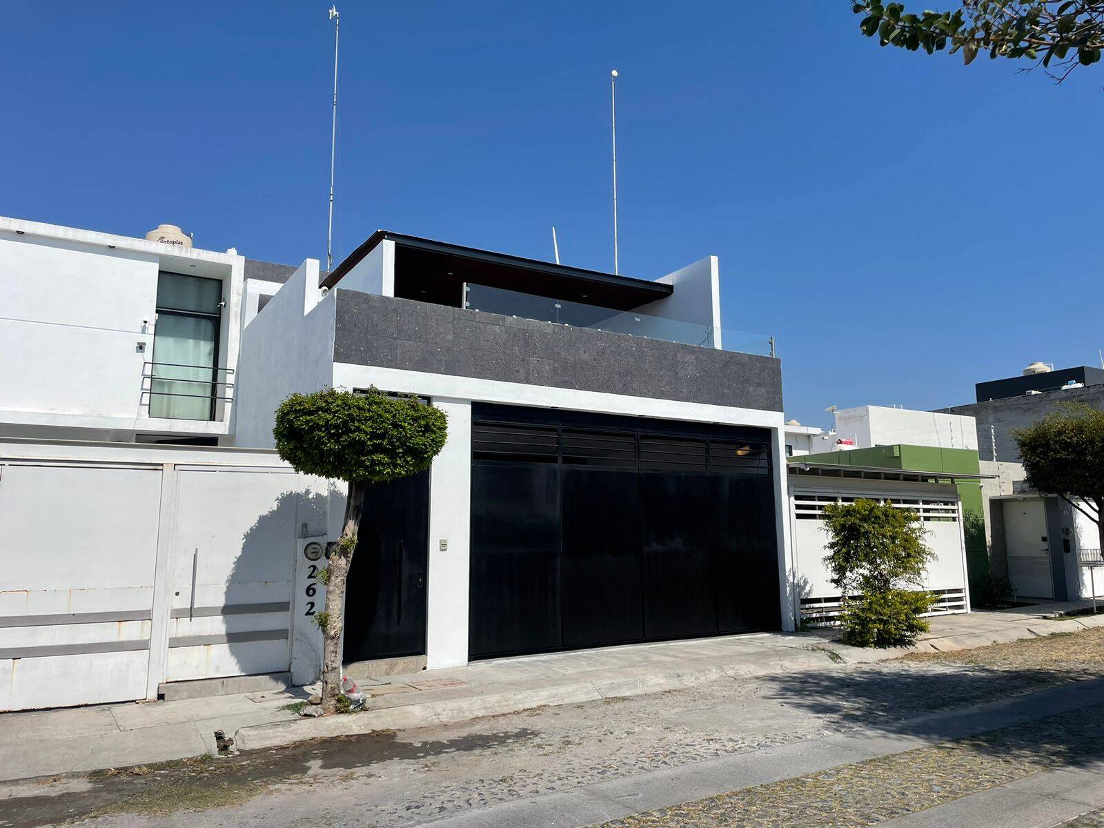 #5674 - Casa para Renta en Colima - CL