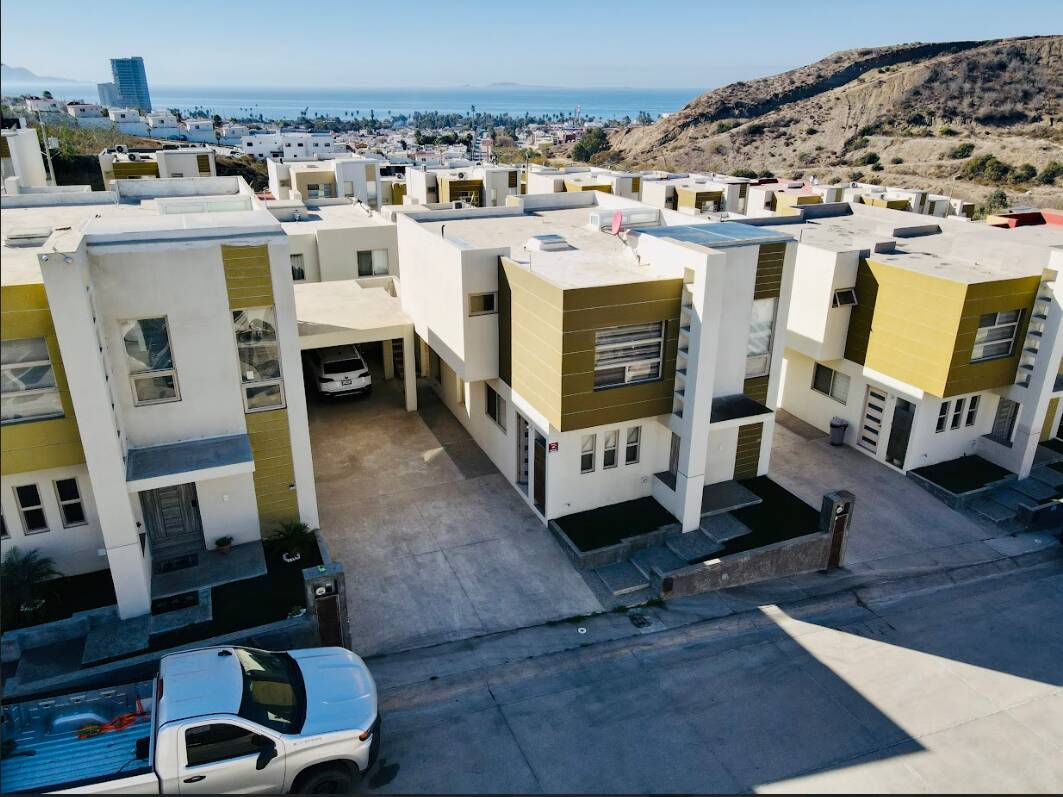 #5697 - Casa para Renta en Ensenada - BC