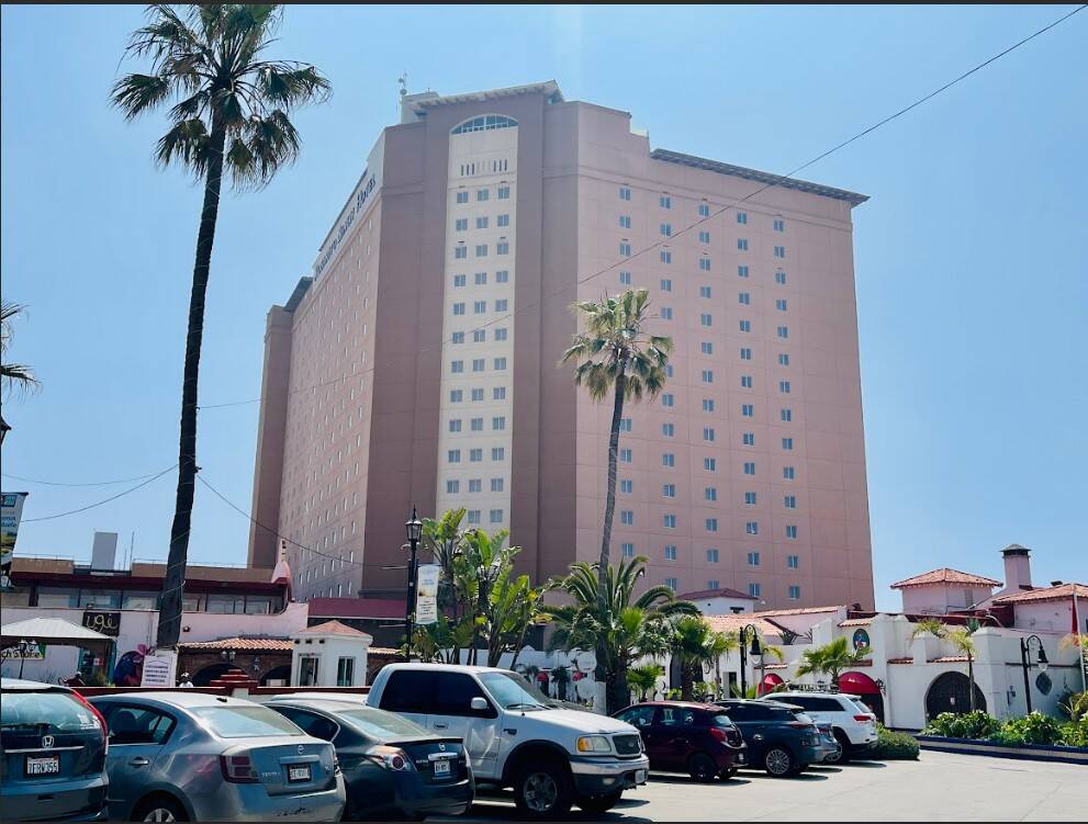 #5703 - CONDOMINIOS para Venta en Playas de Rosarito - BC