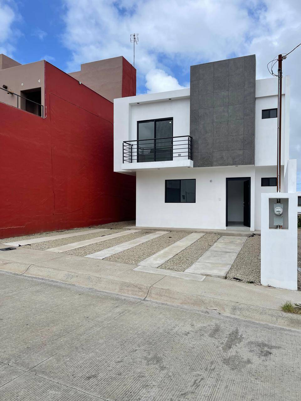 #5802 - Casa para Venta en Tijuana - BC