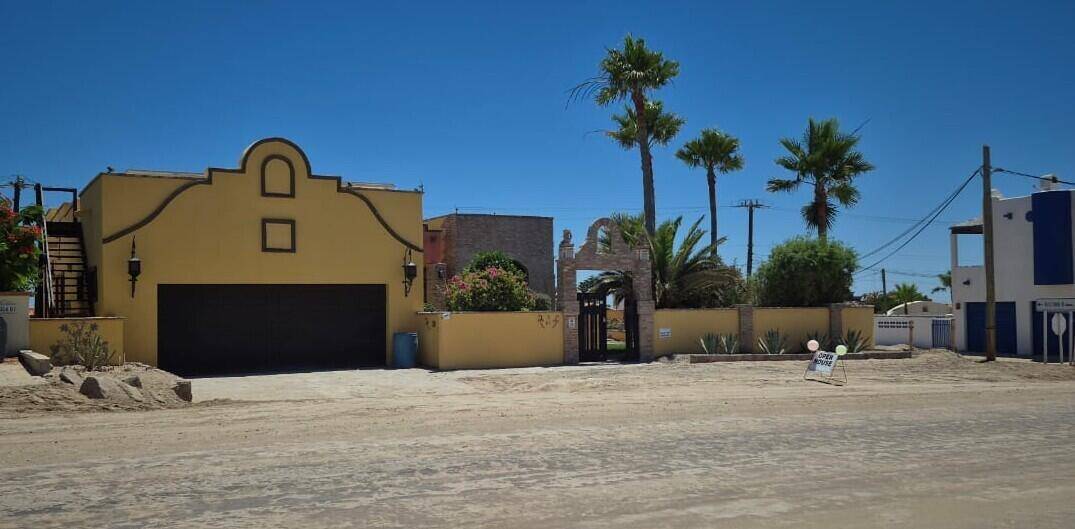 #5857 - Casa para Venta en Puerto Peñasco - SR