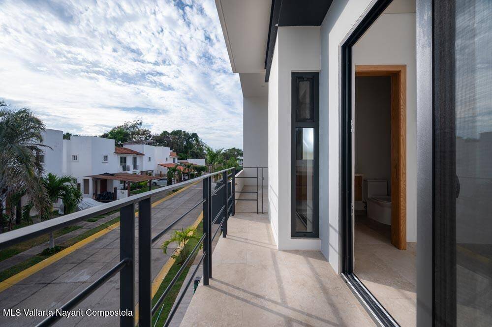 #5897 - Casa para Venta en Bucerías - NT