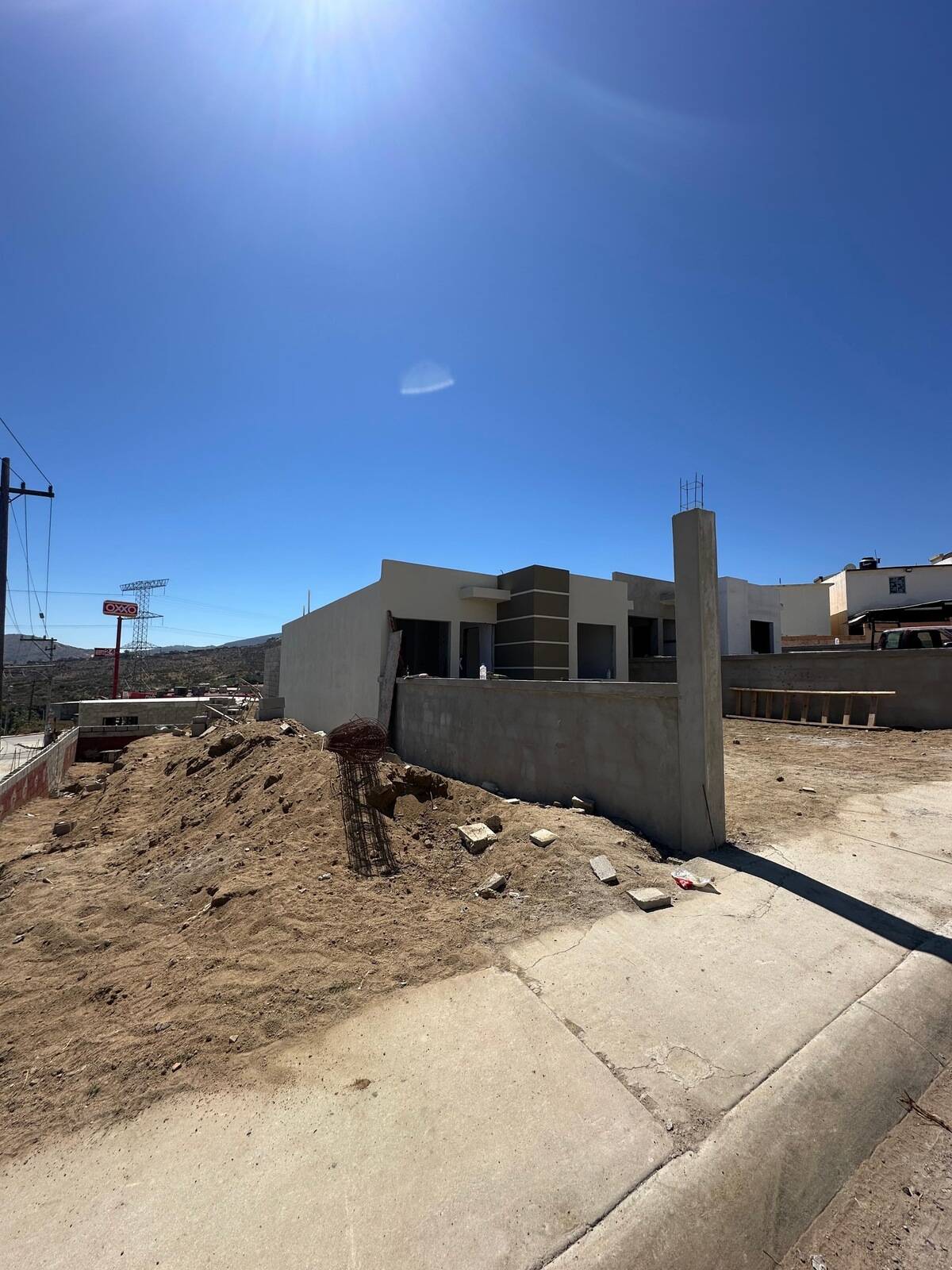 #5997 - Casa para Venta en Ensenada - BC