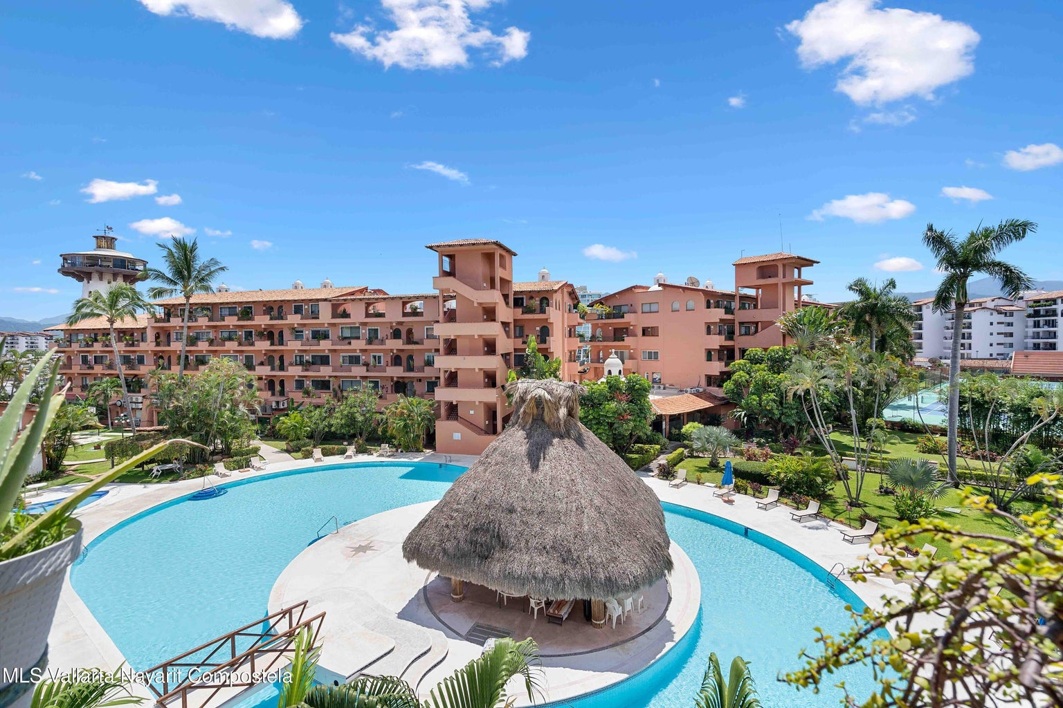 #6042 - Departamento para Venta en Puerto Vallarta - JC