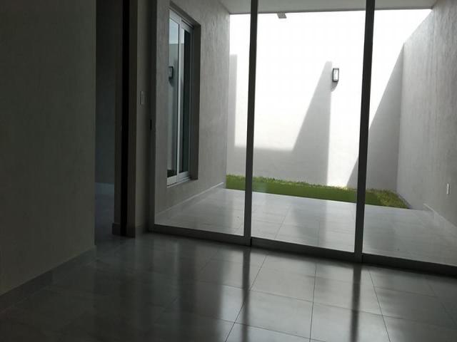 Casa para Venta en Villa de Alvarez - 5