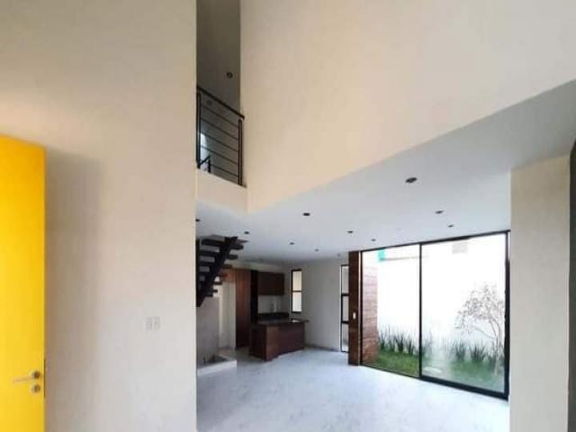 #1917 - Casa para Venta en Colima - CL