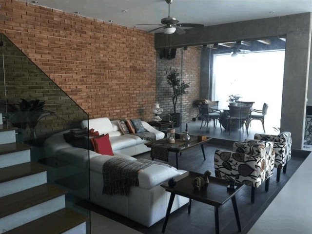 #2572 - Casa para Venta en Villa de Alvarez - CL