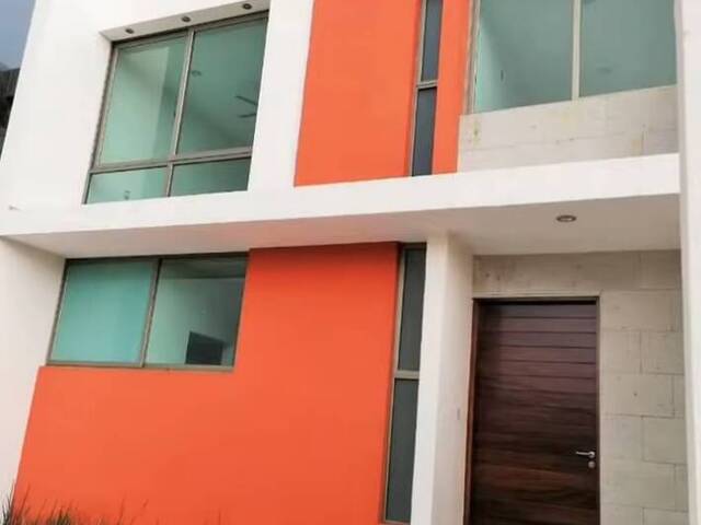 Venta en RESIDENCIAL ESMERALDA NORTE - Colima