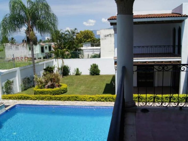 #2725 - Casa para Venta en Colima - CL