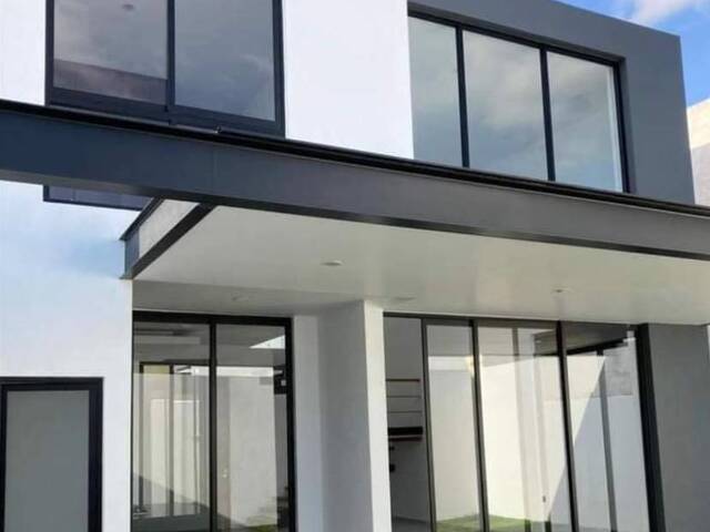 Casa para Venta en Villa de Alvarez - 4