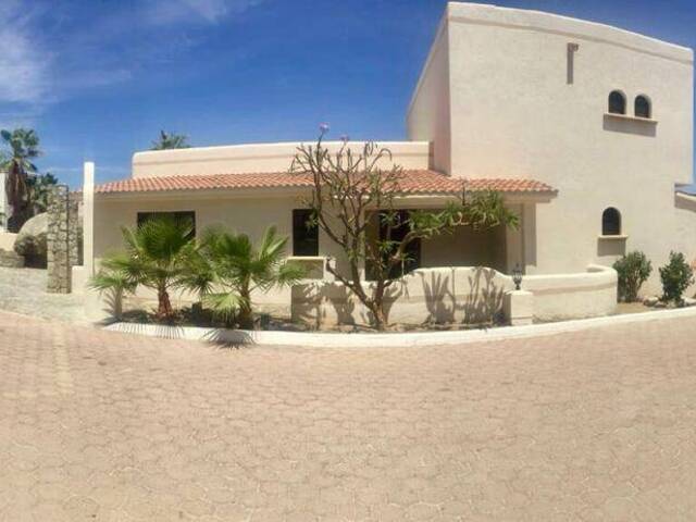 #3881 - Villa para Venta en Cabo San Lucas - BS - 1