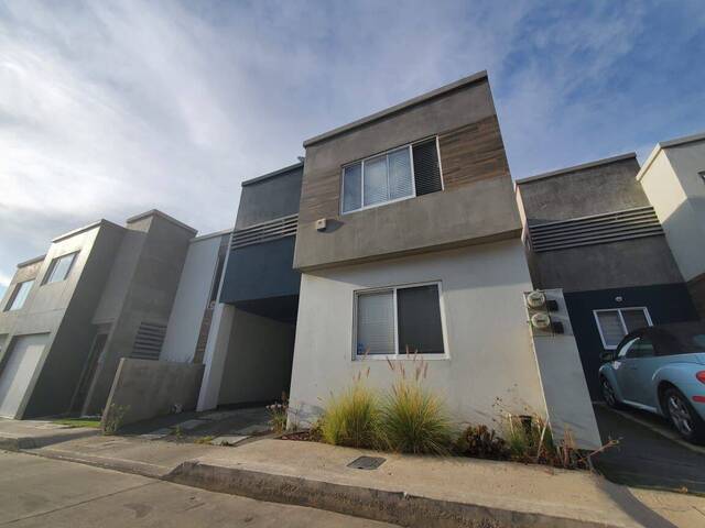 #4072 - Casa para Venta en Tijuana - BC