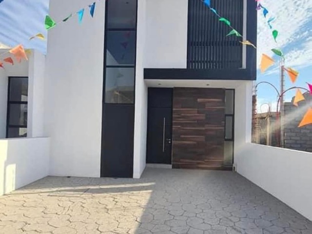 #4844 - Casa para Venta en Villa de Alvarez - CL - 1