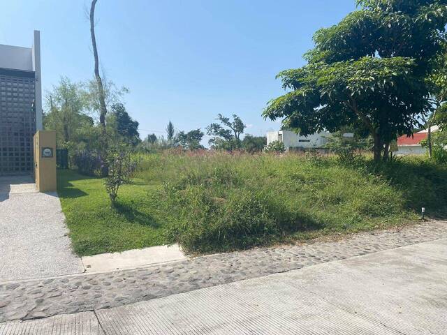 #4845 - Terreno para Venta en Villa de Alvarez - CL - 2