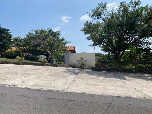 Terreno para Venta en Villa de Alvarez - 4