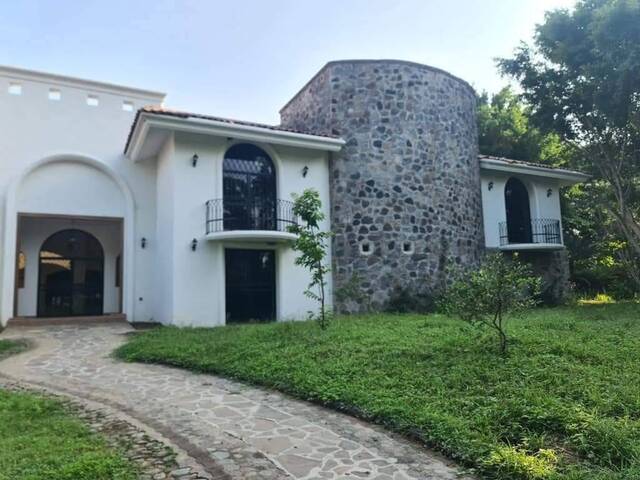 #4870 - Casa para Venta en Cuauhtémoc - CL - 1