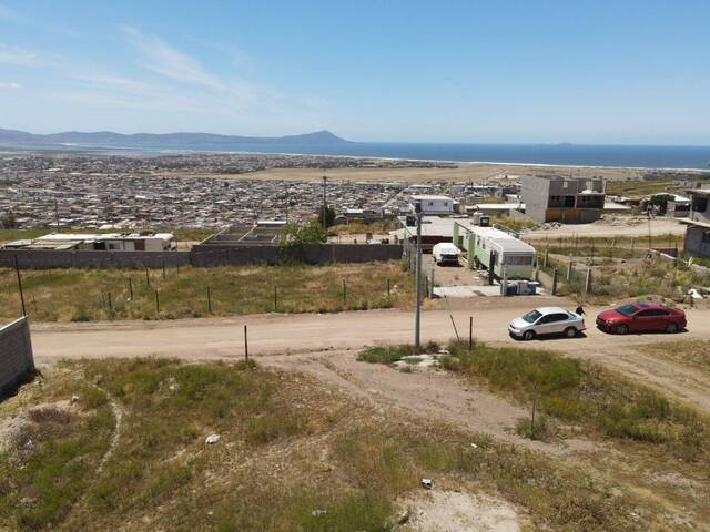 #4876 - Terreno para Venta en Ensenada - BC - 2