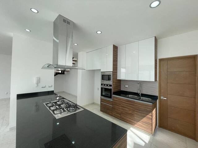 #4880 - Casa para Venta en Colima - CL - 2