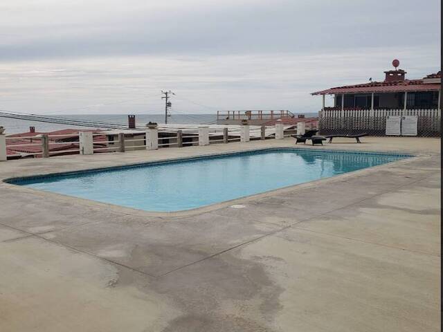 #5016 - Casa para Venta en Playas de Rosarito - BC