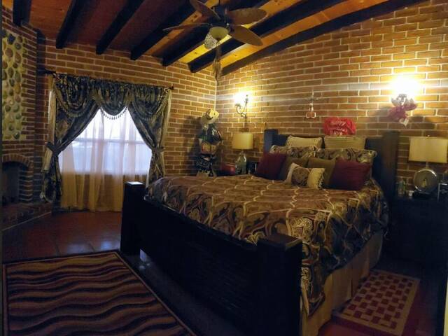 #5016 - Casa para Venta en Playas de Rosarito - BC