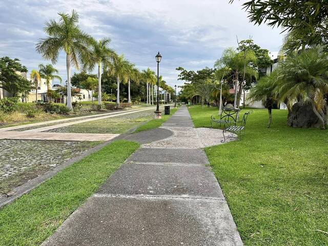 #5020 - Área para Venta en Colima - CL