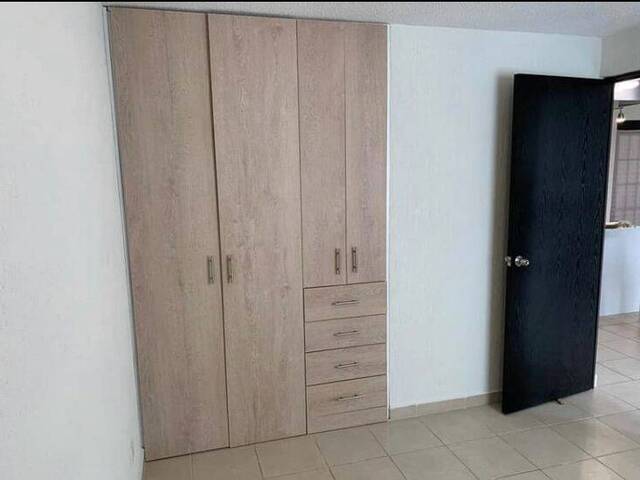 #5183 - Casa para Venta en Ensenada - BC