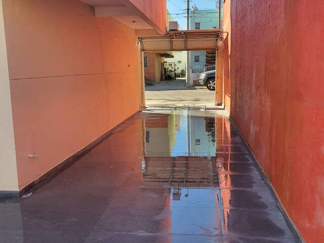 #5254 - Casa para Venta en Tijuana - BC - 3