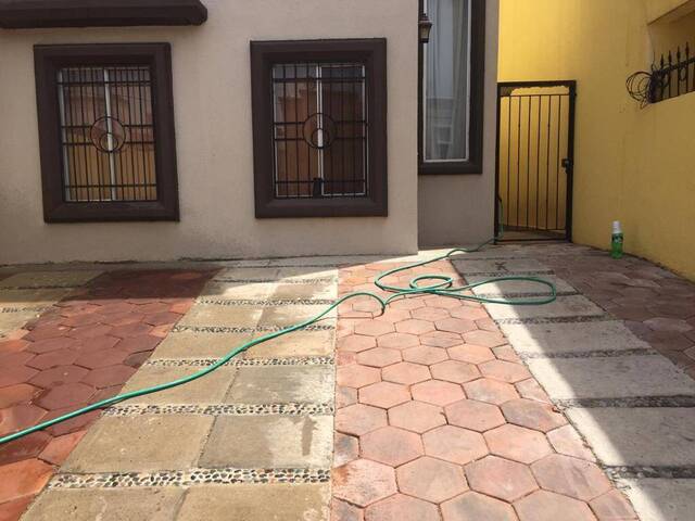#5351 - Casa para Venta en Tijuana - BC - 3