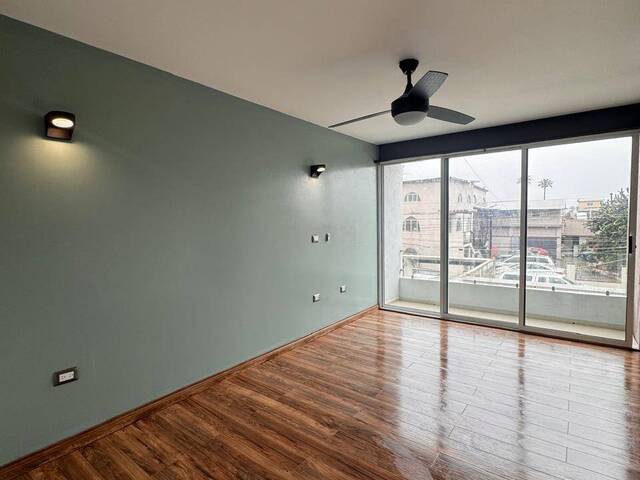 #5447 - Casa para Venta en Playas de Rosarito - BC