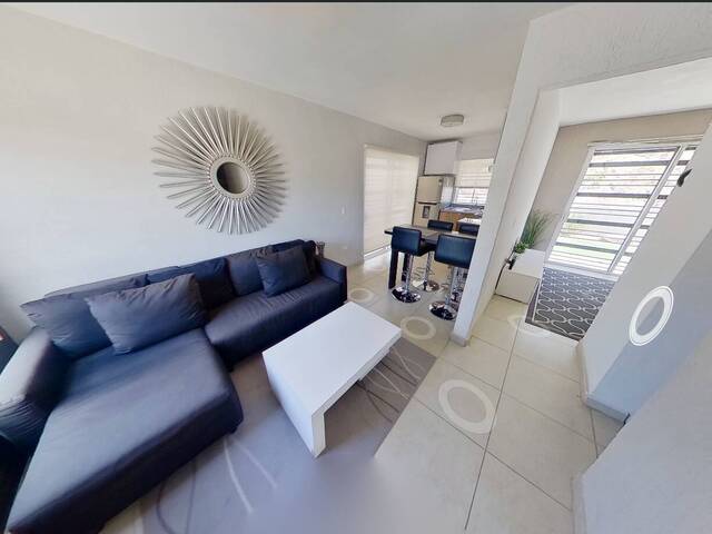 #5483 - Casa para Venta en Tijuana - BC