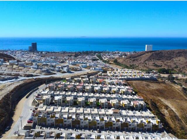 #5637 - Casa para Venta en Ensenada - BC