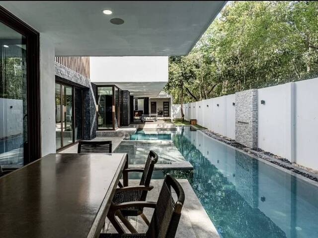 #5855 - Casa para Venta en Playa del Carmen - QR - 1