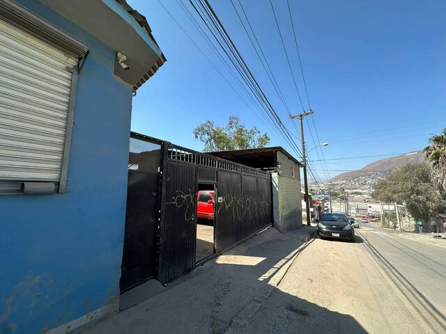 #5885 - Terreno para Venta en Tijuana - BC - 2