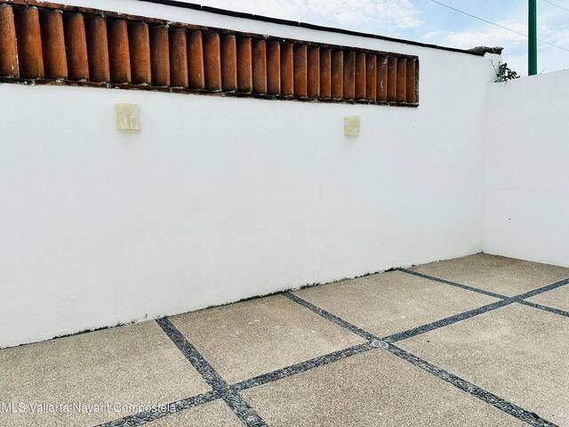 #5893 - Casa para Venta en Bucerías - NT - 3