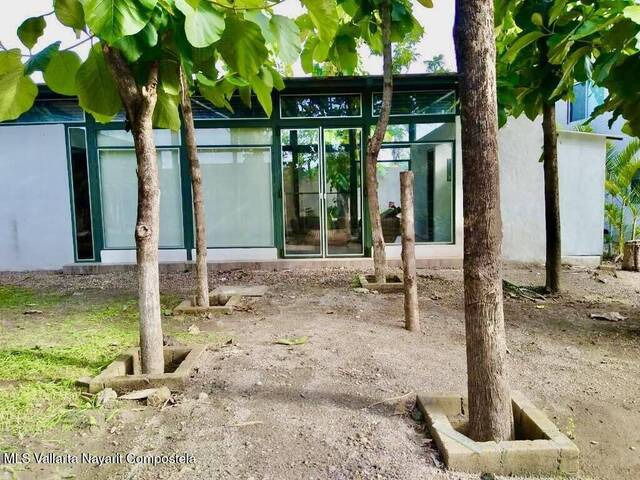 #5899 - Casa para Venta en Bahía de Banderas - NT - 2