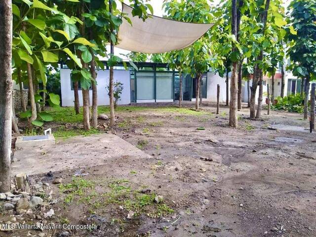 #5899 - Casa para Venta en Bahía de Banderas - NT - 1