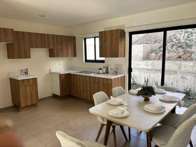 Casa para Venta en Playas de Rosarito - 4