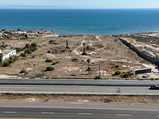 Terreno para Venta en Playas de Rosarito - 4