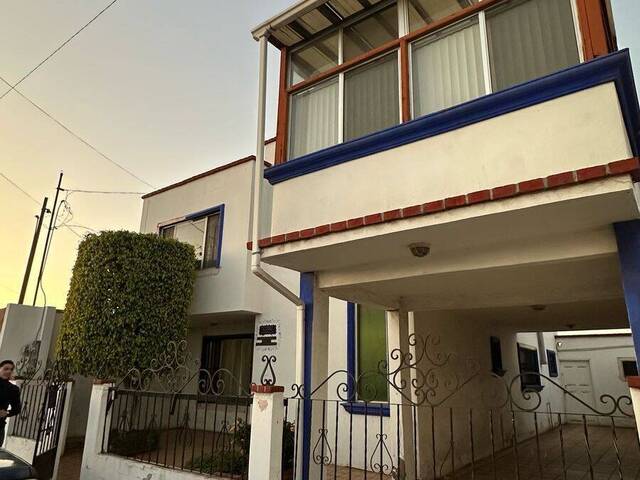 #5979 - Casa para Venta en Ensenada - BC - 2