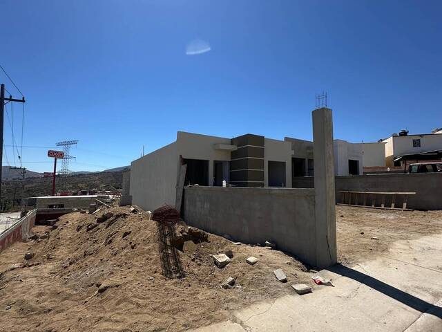 #5997 - Casa para Venta en Ensenada - BC - 1