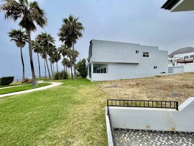 #5998 - Terreno para Venta en Playas de Rosarito - BC - 2