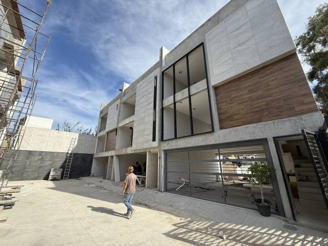 #6055 - Casa para Venta en Tijuana - BC - 2